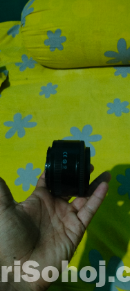 YN 50mm prime lens